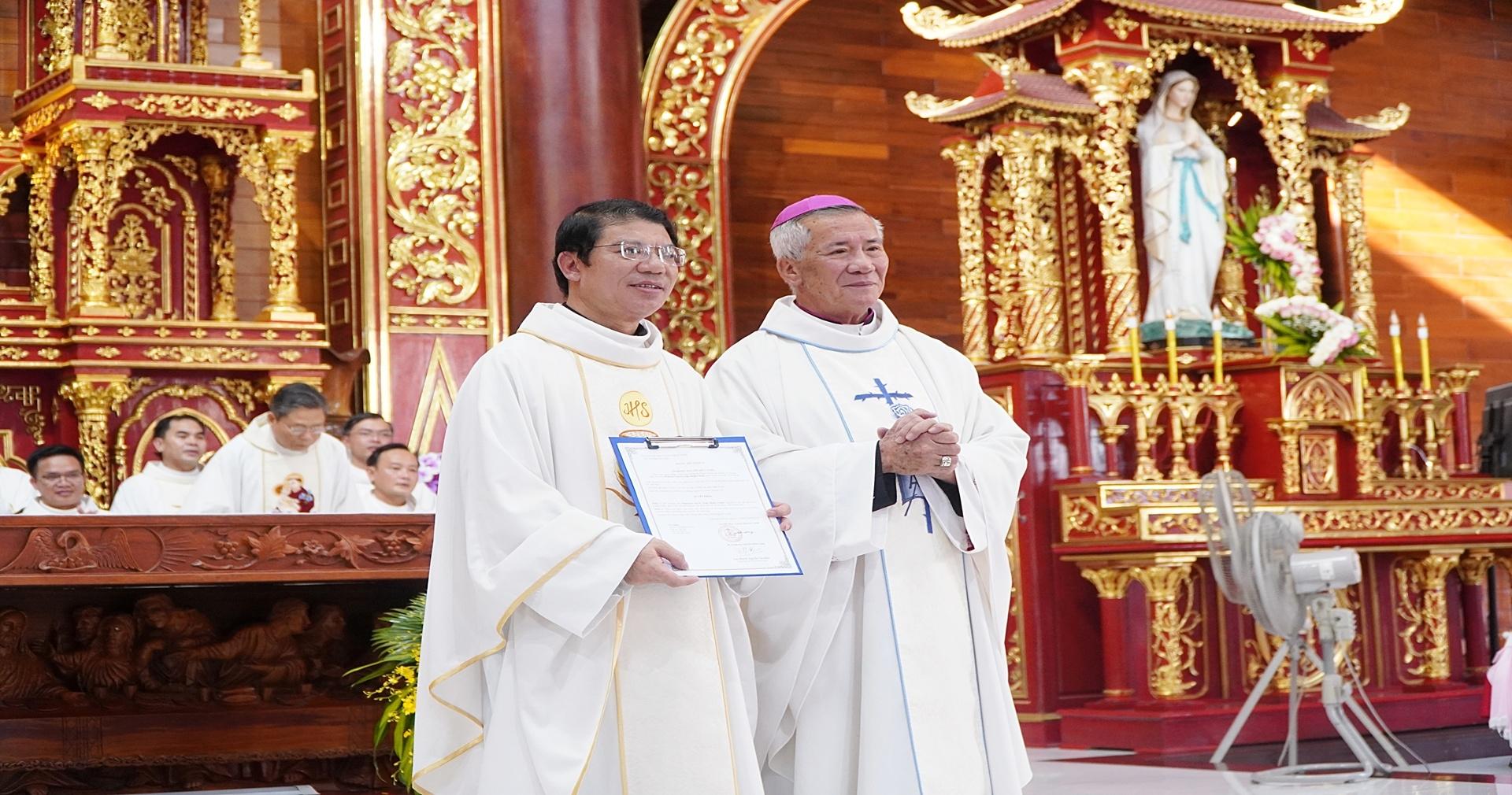 Giáo xứ Bột Đà: Thánh lễ tạ ơn và công bố bổ nhiệm linh mục tân quản hạt Bột Đà